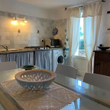 Lejlighed Le Residenze Di Baja Sardinia *